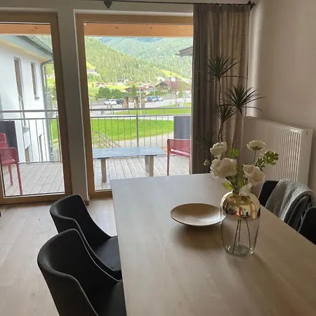 Luxner Apartamento *